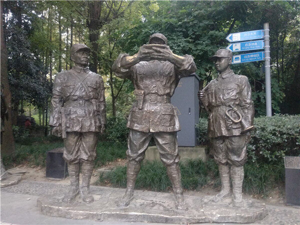人物铜雕塑