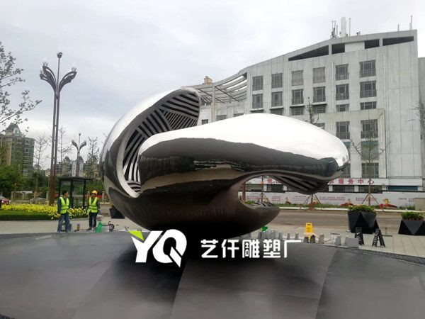 西藏不锈钢雕塑